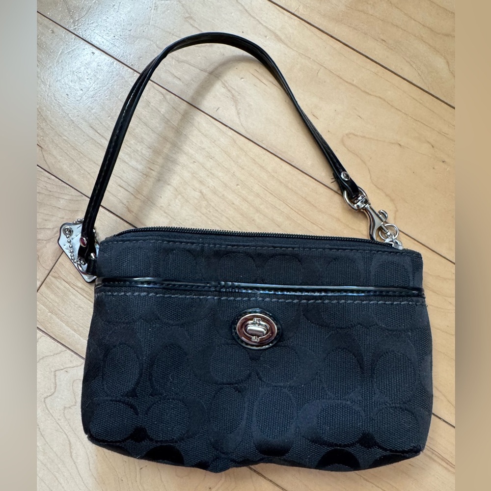 Vintage Coach Park Signature Medium Wristlet - Picture 11 of 13